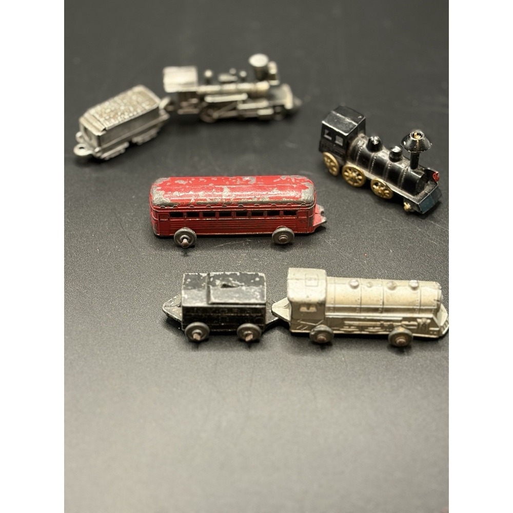 Barclay Train/Locomotive/Toy Miniature Unbranded/Metal Train/Pewter/NYCRR 6 Pcs